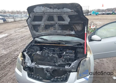 2009 Nissan Sentra 2.0S from USA, damaged, VIN 3N1AB61E79L611934